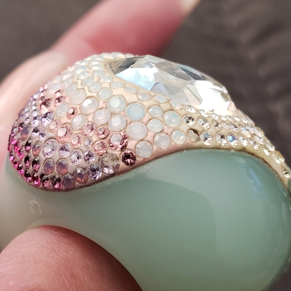 SWAROVSKI MINT GREEN RING - Picture 3 of 4